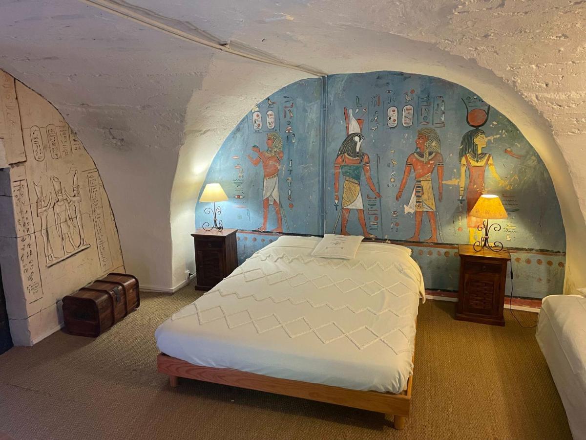 Gites Au Chateau Des Estubiers Les Granges-Gontardes Zewnętrze zdjęcie